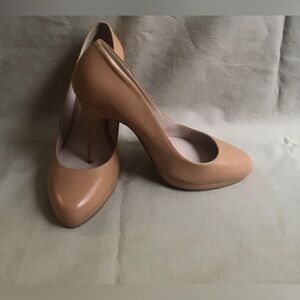 Nude Nine West